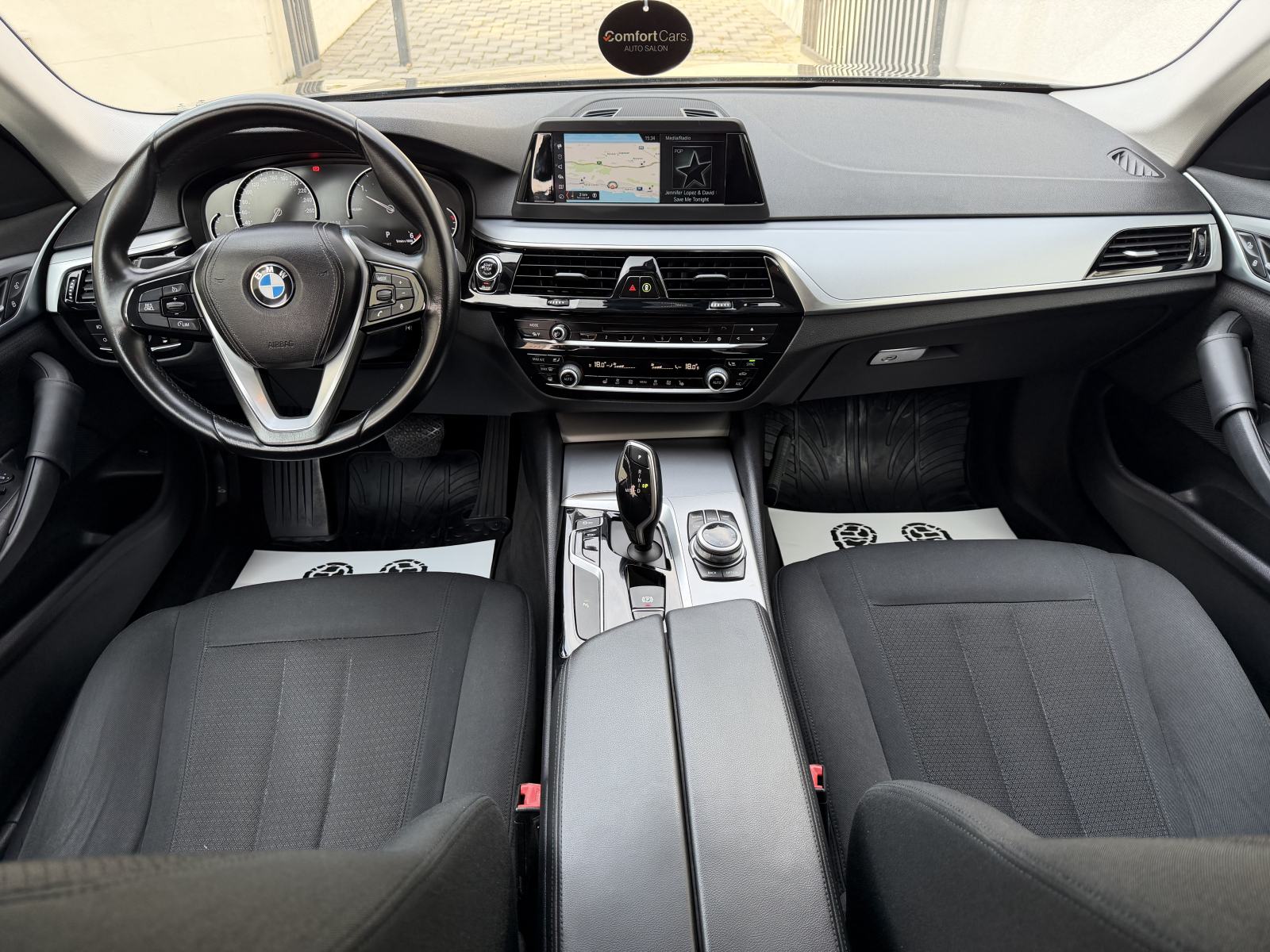 BMW serija 5 520d~Automatik~Navi~Full Led~Servisna, fotografija 12