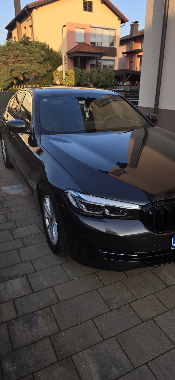 BMW serija 5 2021g, fotografija 3