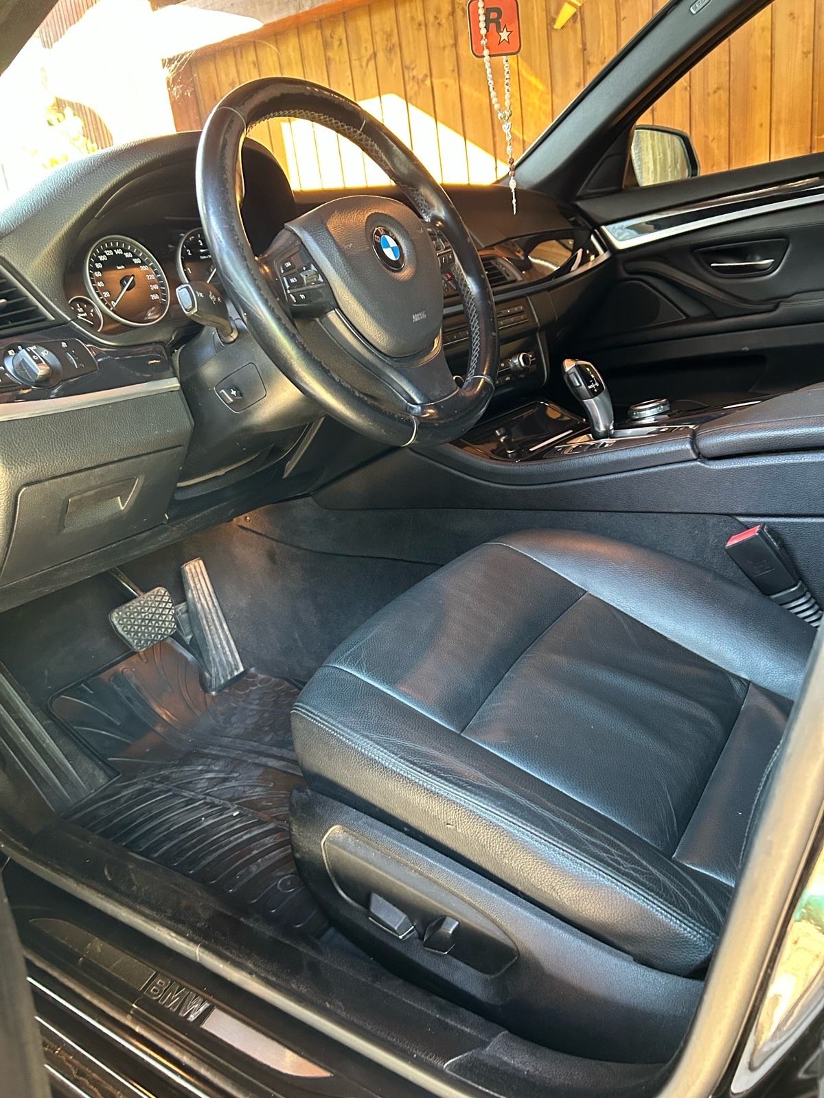 BMW serija 5 518d automatik, fotografija 18