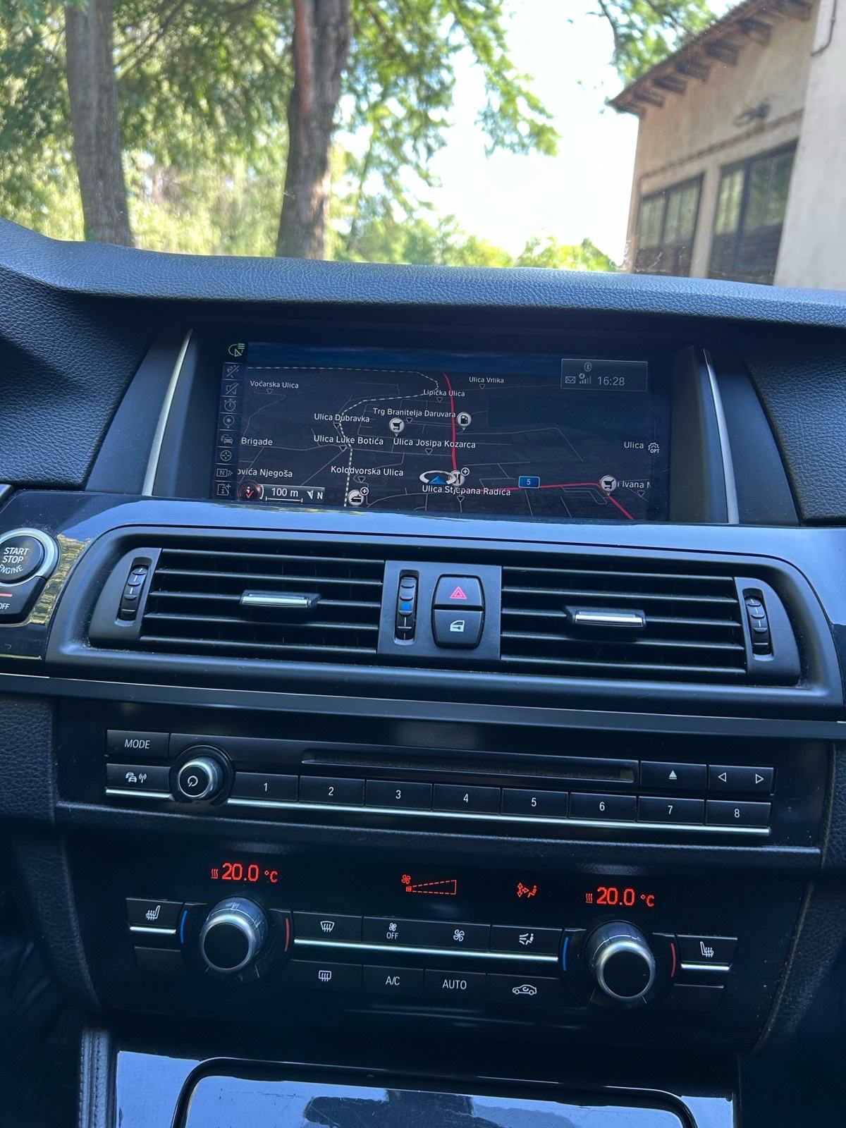BMW serija 5 518d automatik, fotografija 16