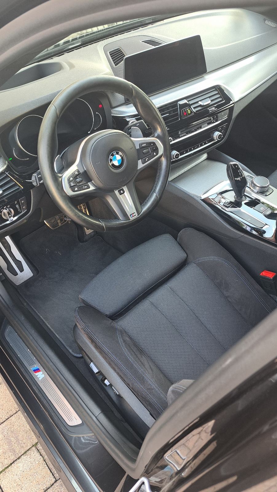 BMW serija 5 520d AUTOMATIK/2017/M-SPORT/, fotografija 15