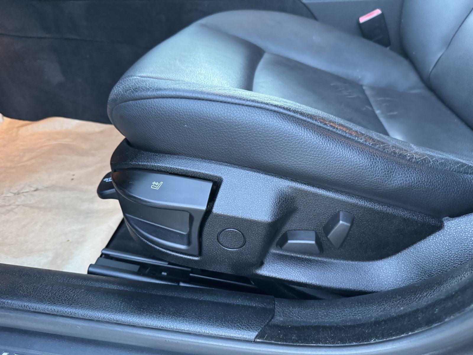 BMW serija 5 520d automatik - IZVRSNO STANJE -, fotografija 13