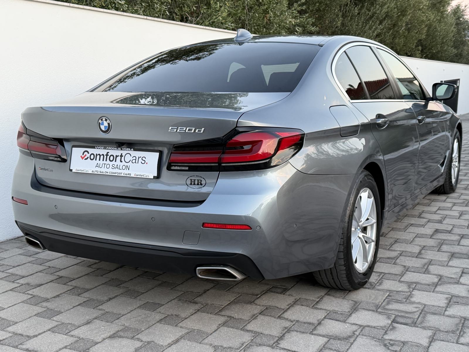 BMW serija 5 520d~Automatik~Led Adaptive~Virtual~Koža~Servisna~Jamstvo, fotografija 6