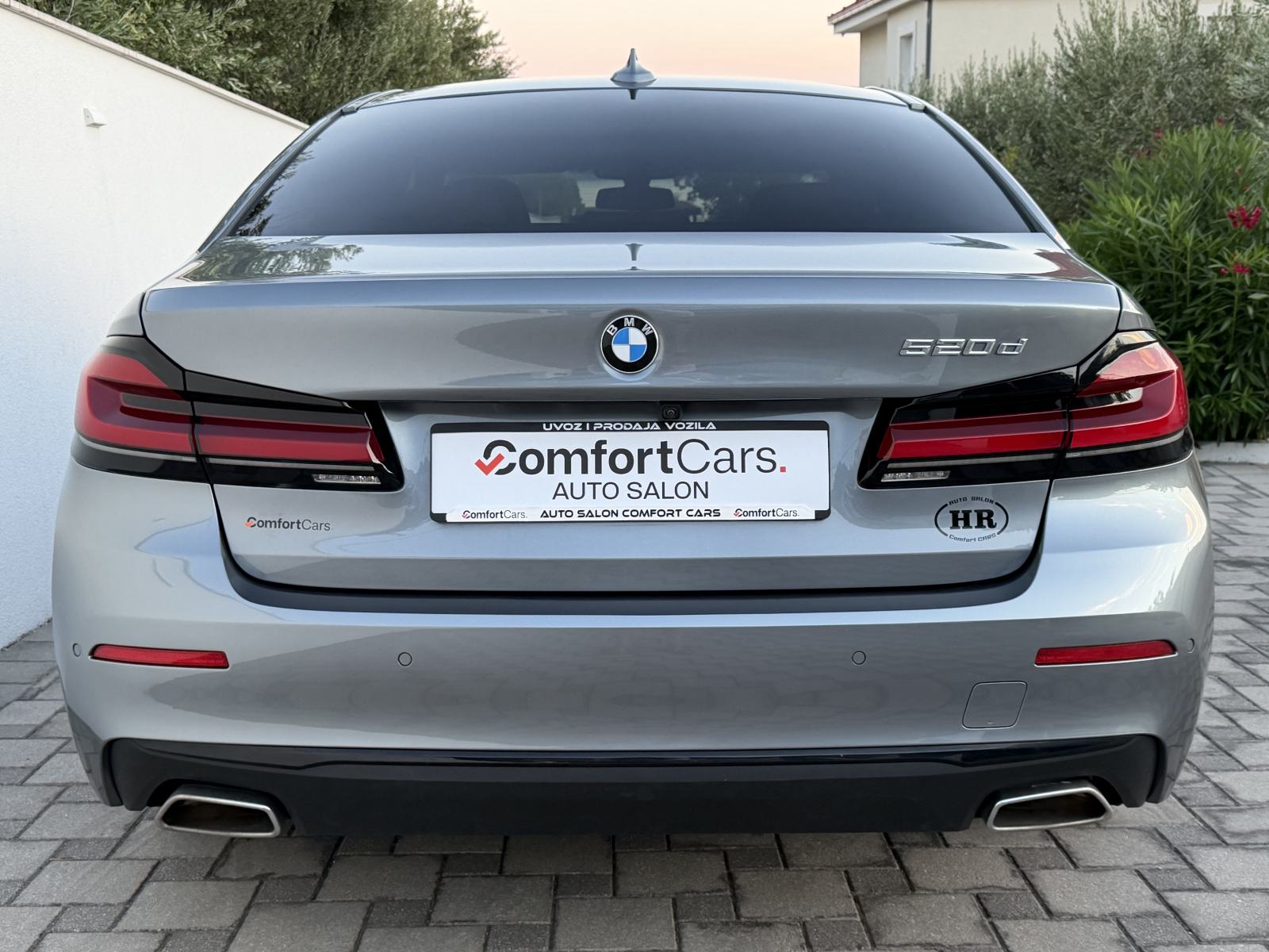 BMW serija 5 520d~Automatik~Led Adaptive~Virtual~Koža~Servisna~Jamstvo, fotografija 10
