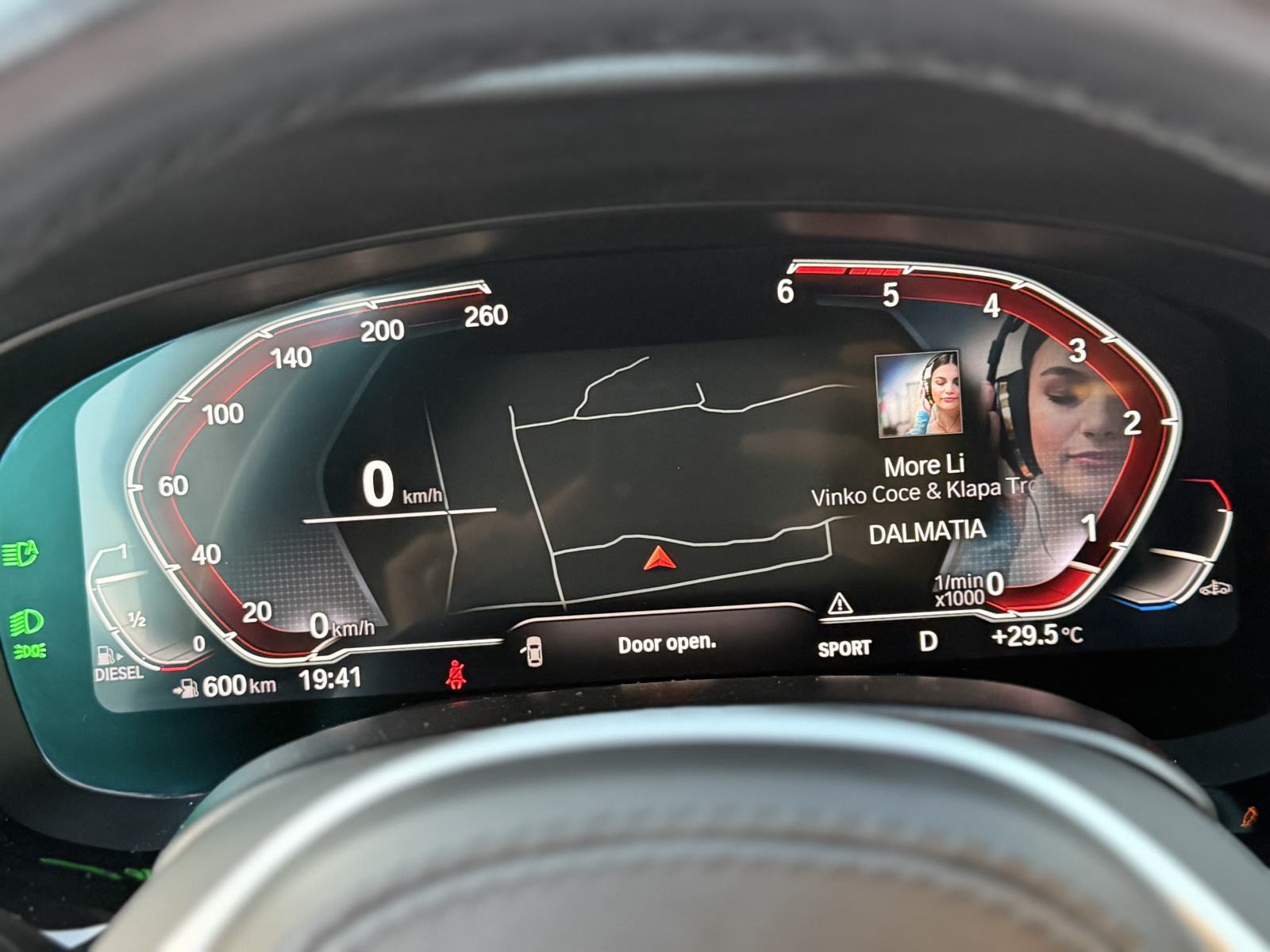 BMW serija 5 520d~Automatik~Led Adaptive~Virtual~Koža~Servisna~Jamstvo, fotografija 20