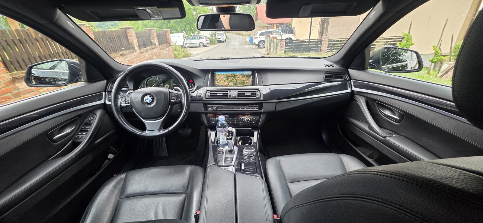 BMW serija 5 520d LCi automatik M paket 2017, fotografija 8