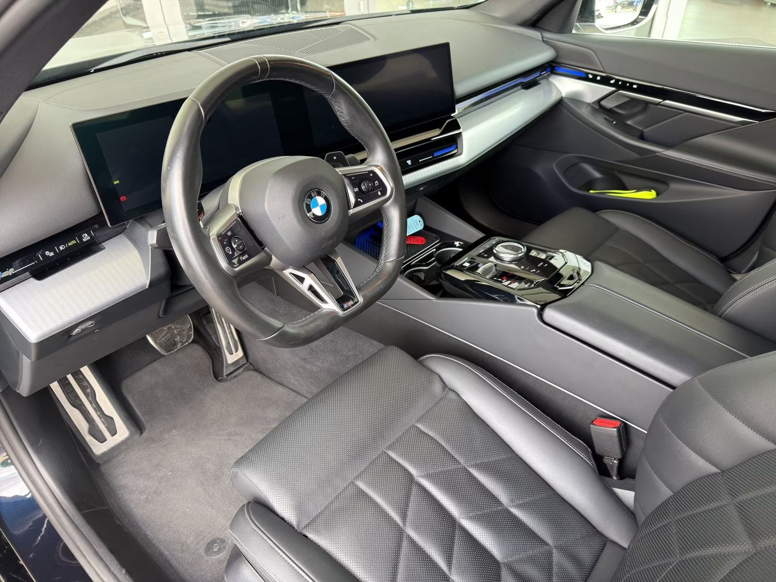 BMW serija 5 520d Automatik, M Sport, fotografija 5