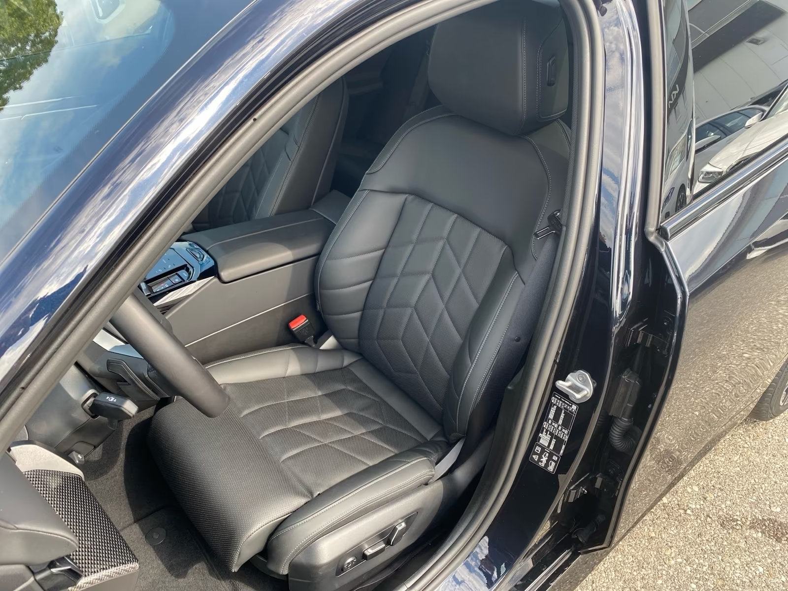 BMW serija 5 520d Automatik, M Sport, xDrive, pogled izvana - slika 4