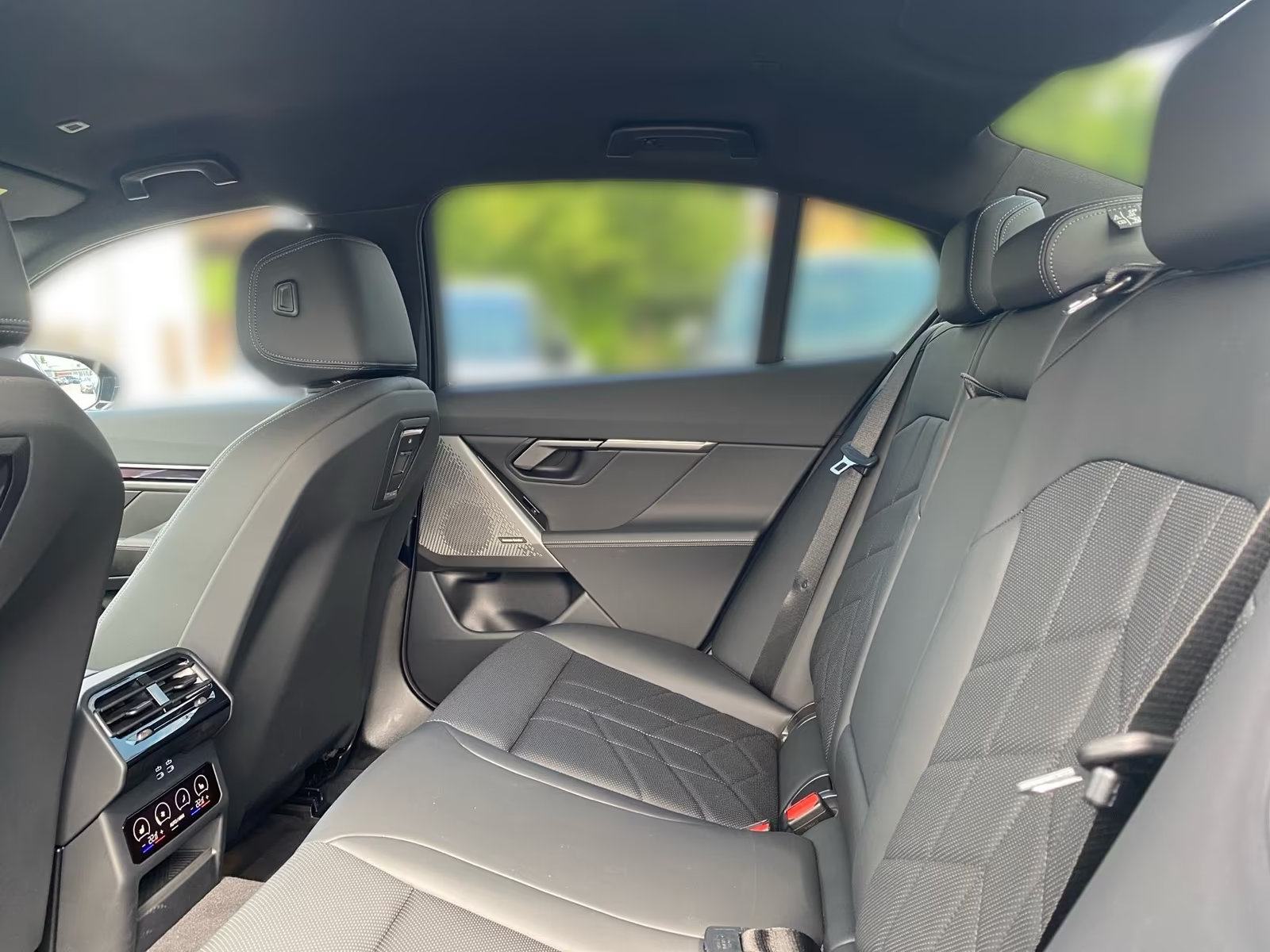BMW serija 5 520d Automatik, M Sport, xDrive, fotografija 7