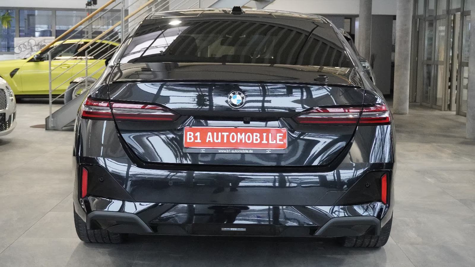 BMW serija 5 520d Automatik, M Sport, xDrive, fotografija 11