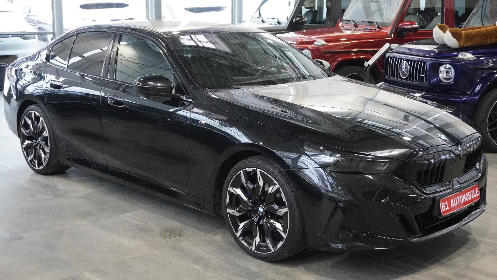 BMW serija 5 520d Automatik, M Sport, xDrive, pogled izvana - slika 1