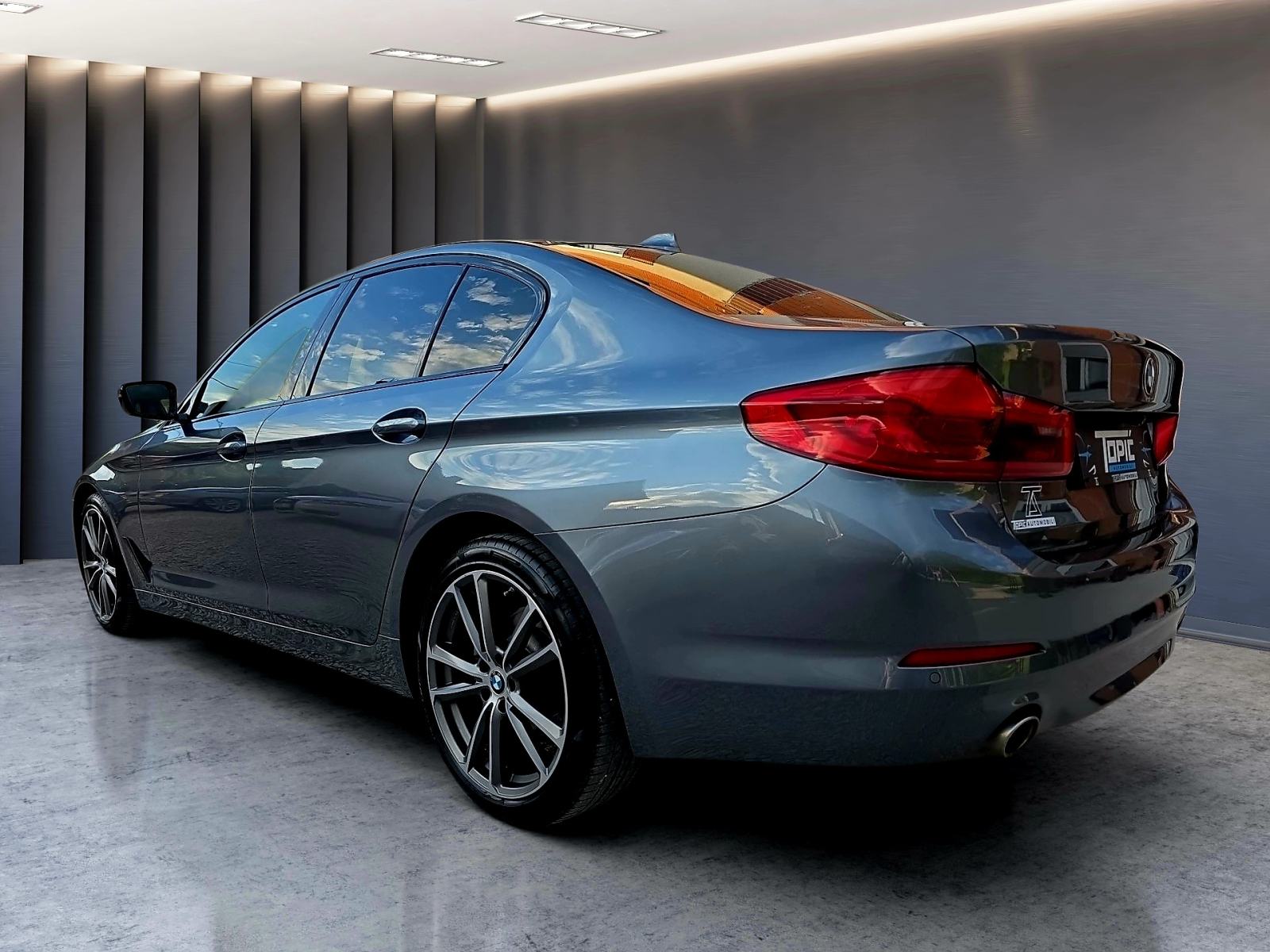 BMW serija 5 520d ***AUTOMATIK***NAVI,CAM,KEY LESS***TOP STANJE***, fotografija 10