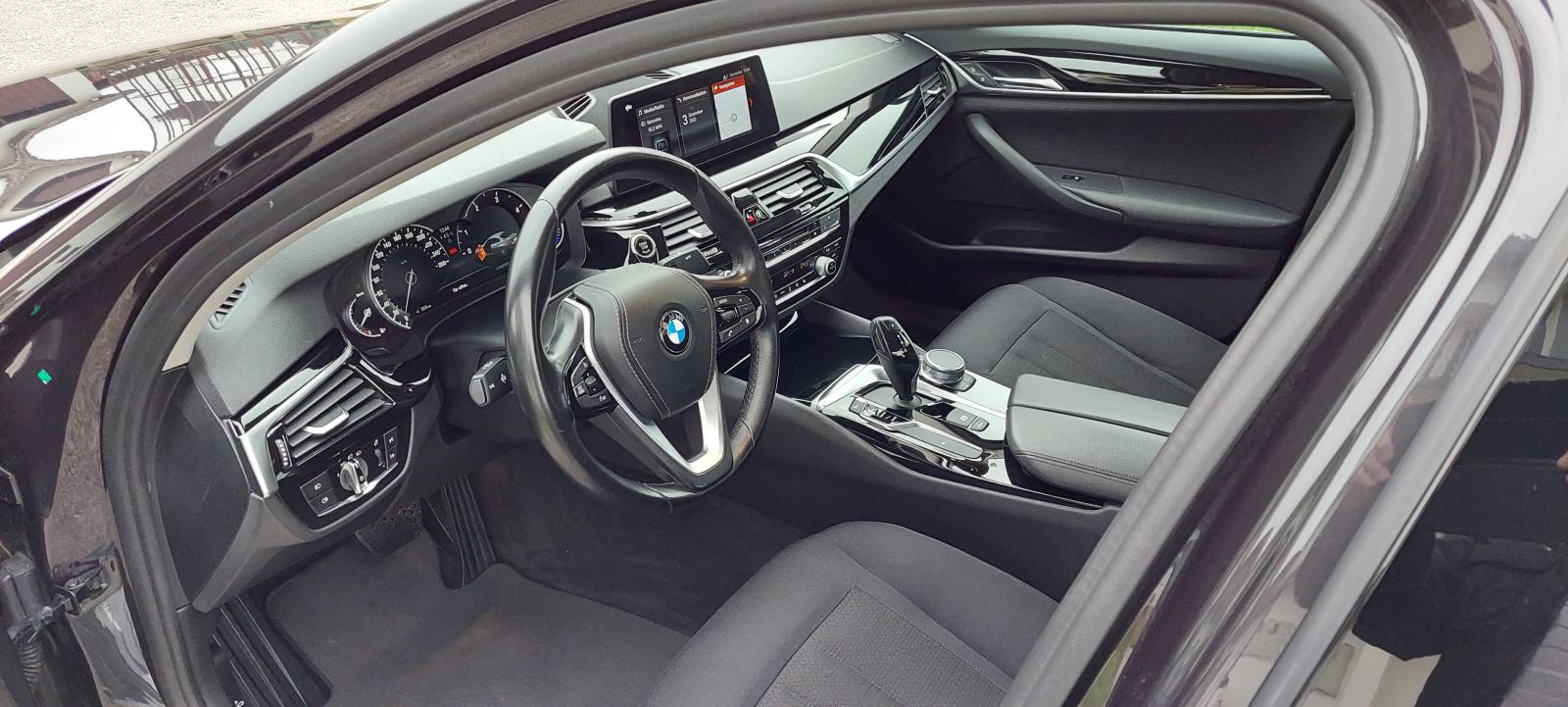 BMW serija 5 520d Automatik, Profi navigacija,kamera dr.opreme, fotografija 14