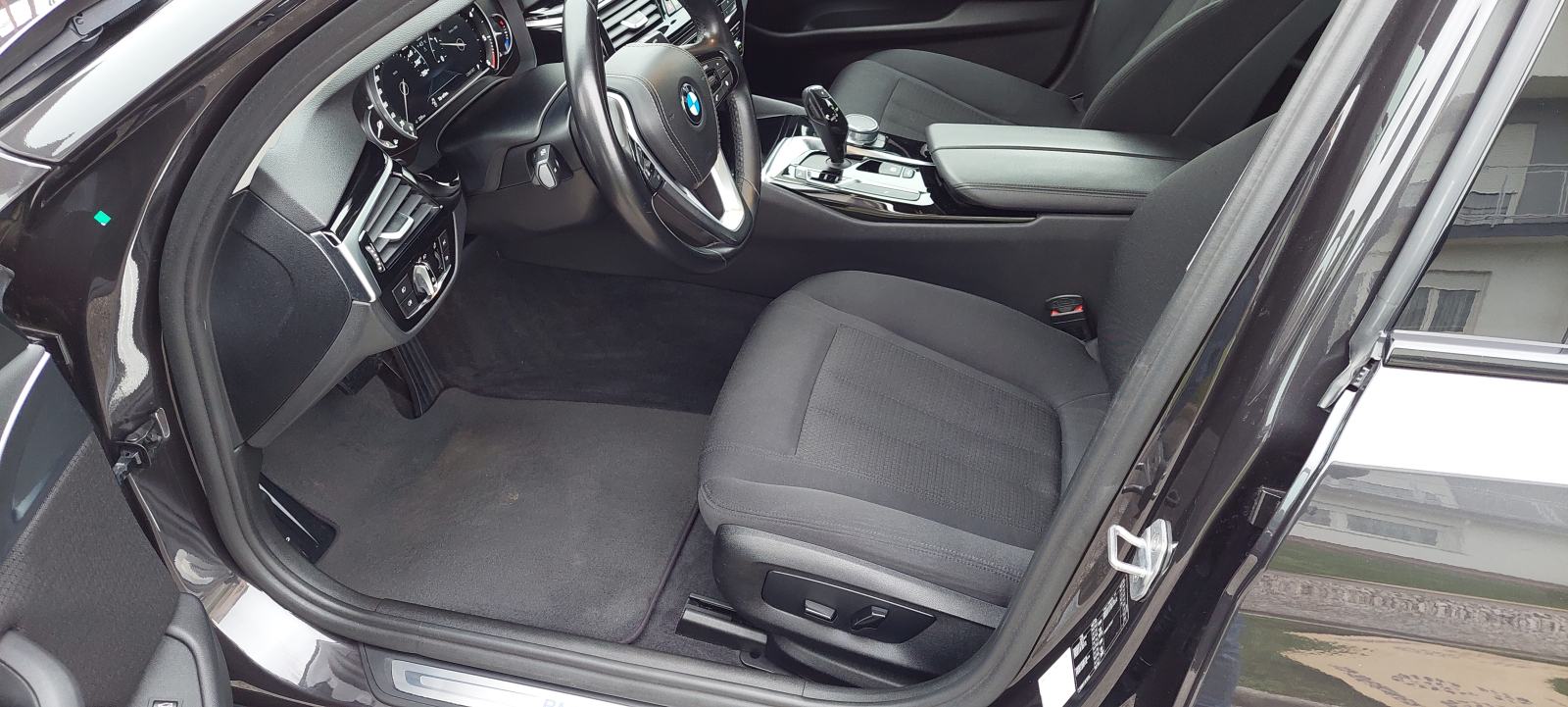 BMW serija 5 520d Automatik, Profi navigacija,kamera dr.opreme, fotografija 15
