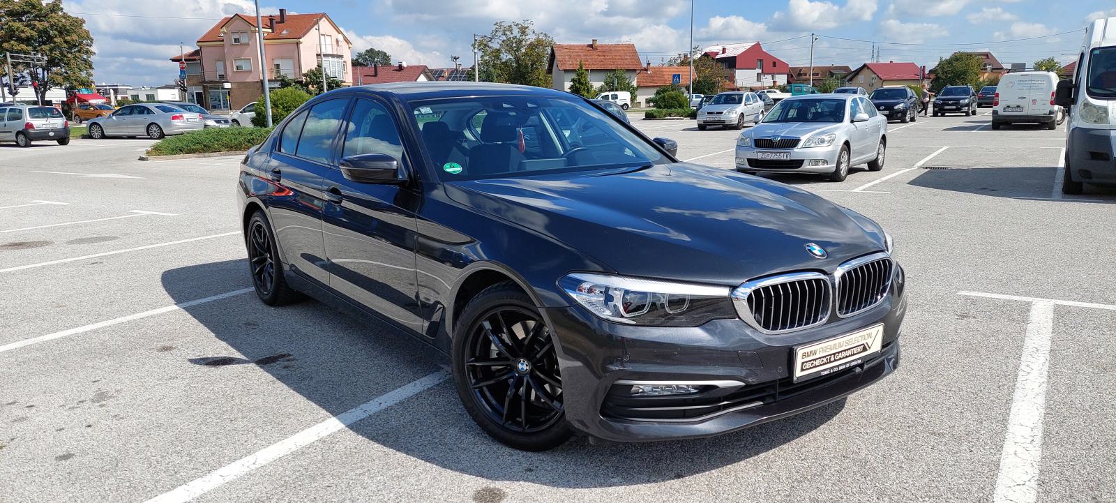 BMW serija 5 520d Automatik, Profi navigacija,kamera dr.opreme, pogled izvana - slika 1
