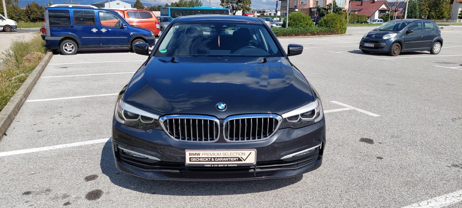 BMW serija 5 520d Automatik, Profi navigacija,kamera dr.opreme, pogled izvana - slika 2
