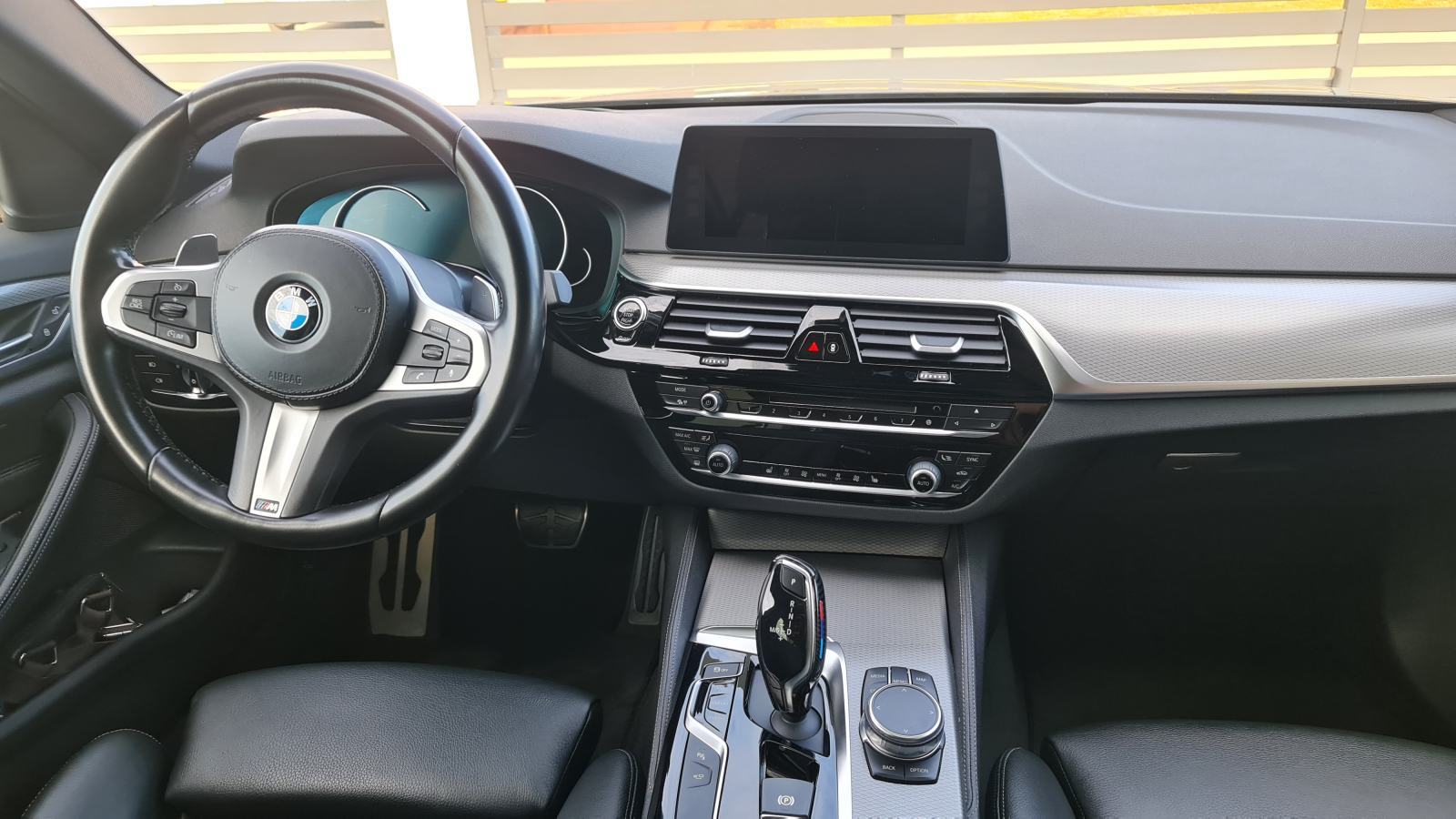 BMW 520d x-drive,3 x M paket - siber - head up - koža - 360 kam, fotografija 13
