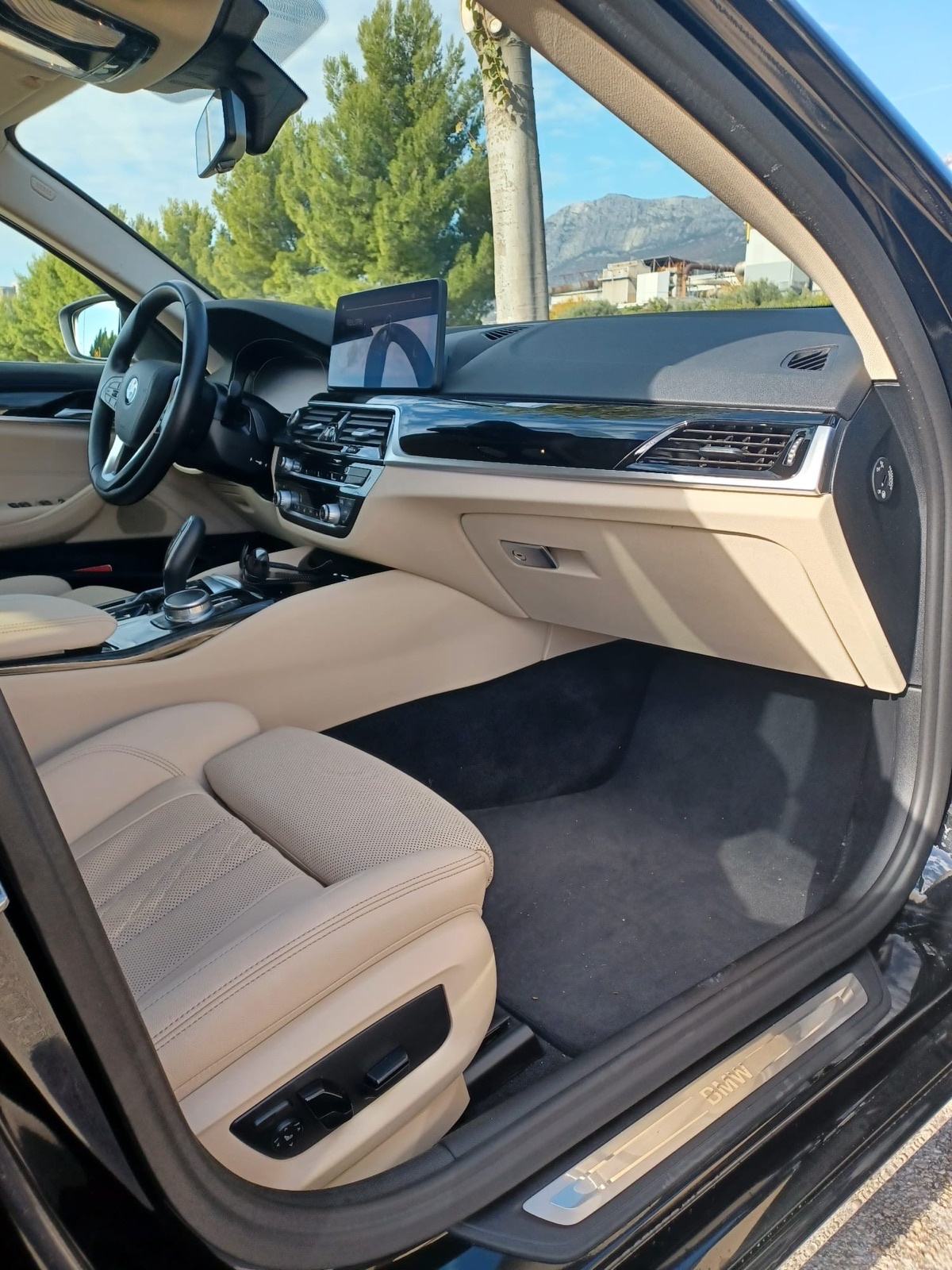 BMW serija 5 520d automatik, fotografija 10