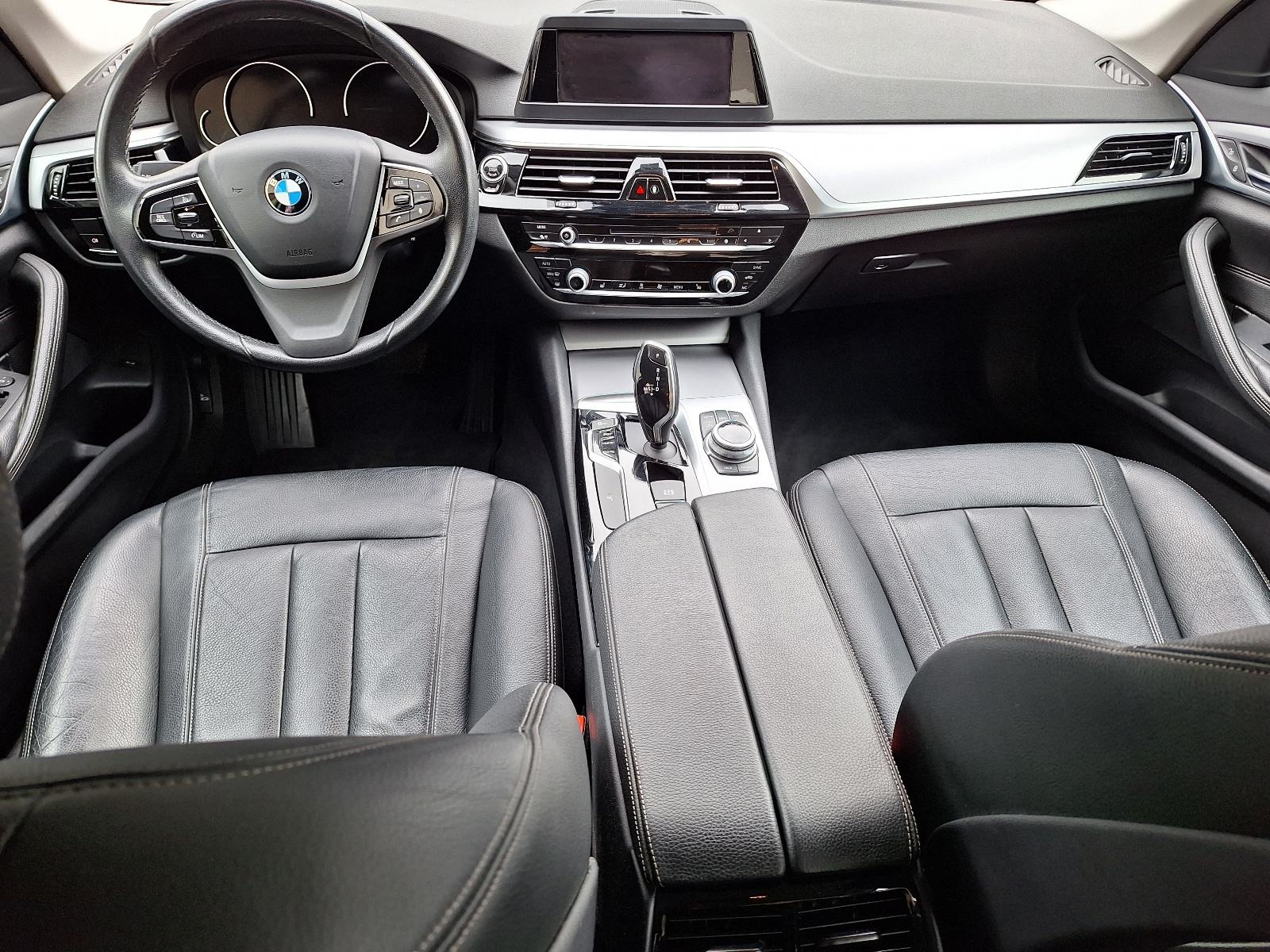 BMW serija 5, 520 d, fotografija 14