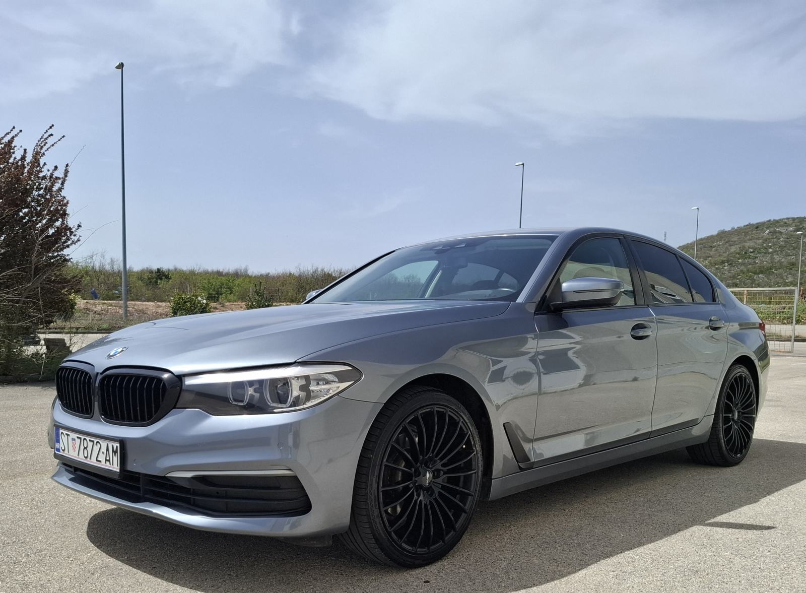 BMW serija 5 520d automatik, fotografija 13