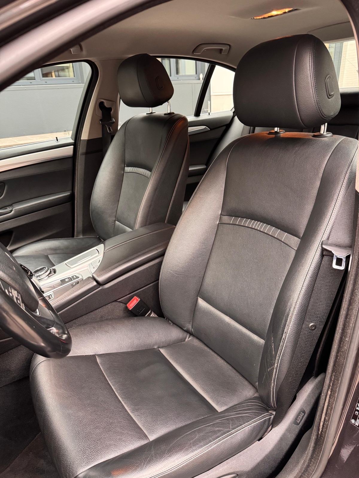 BMW serija 5 520d automatik, fotografija 15