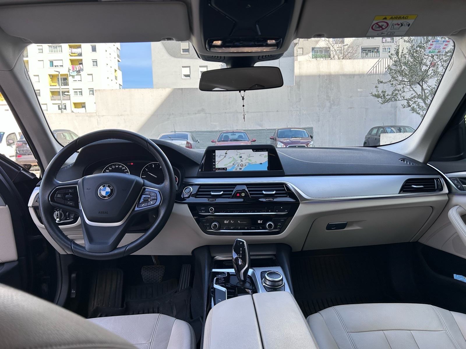 BMW serija 5 520d automatik, fotografija 10