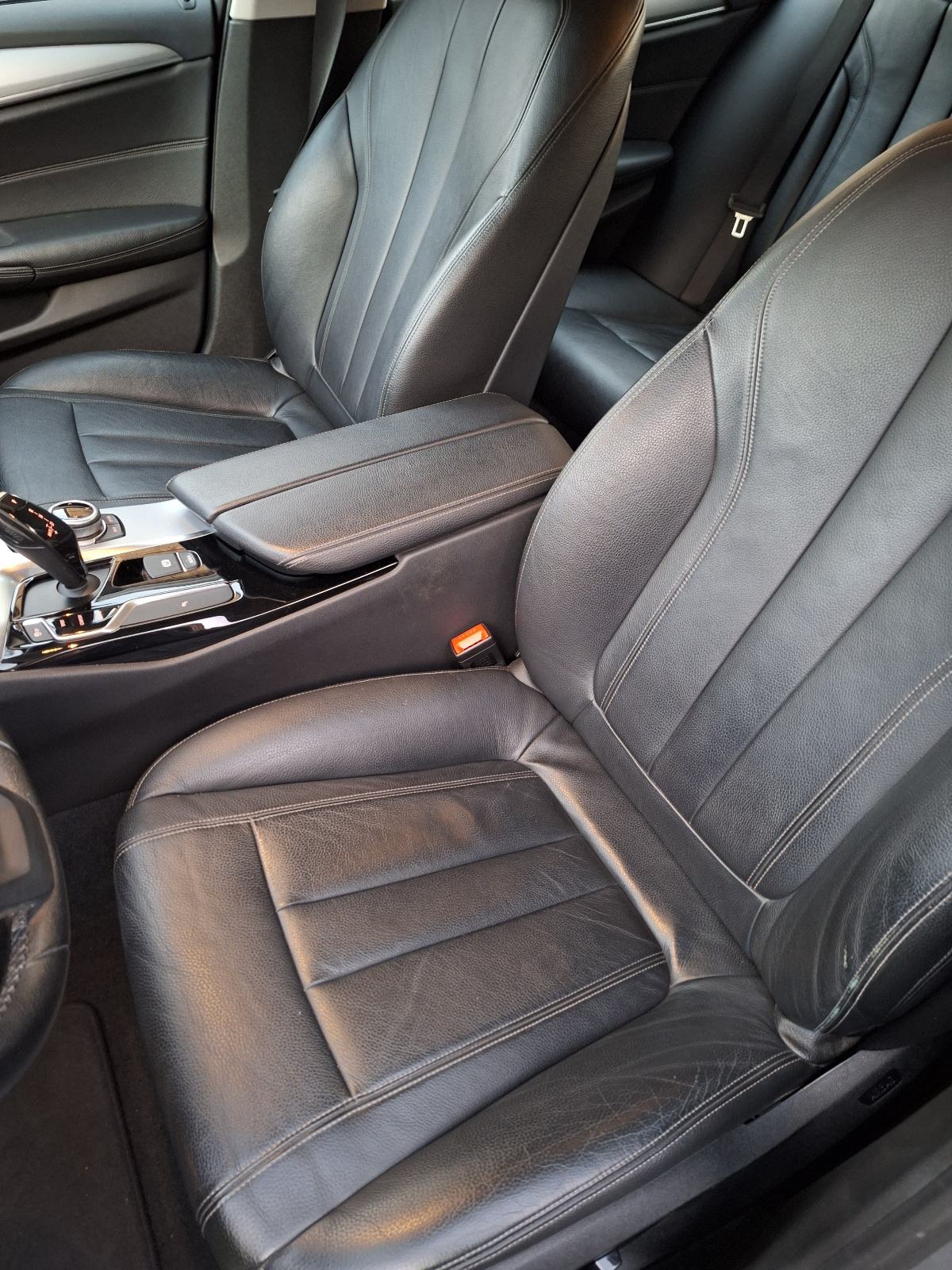 BMW serija 5, 520 d, fotografija 11