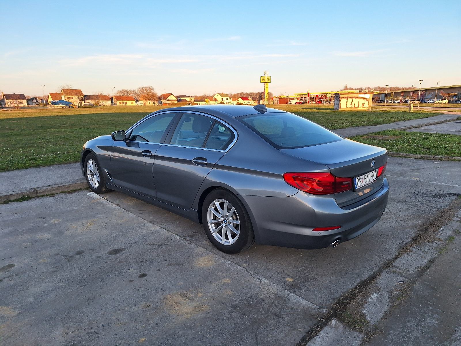 BMW serija 5, 520 d, fotografija 7
