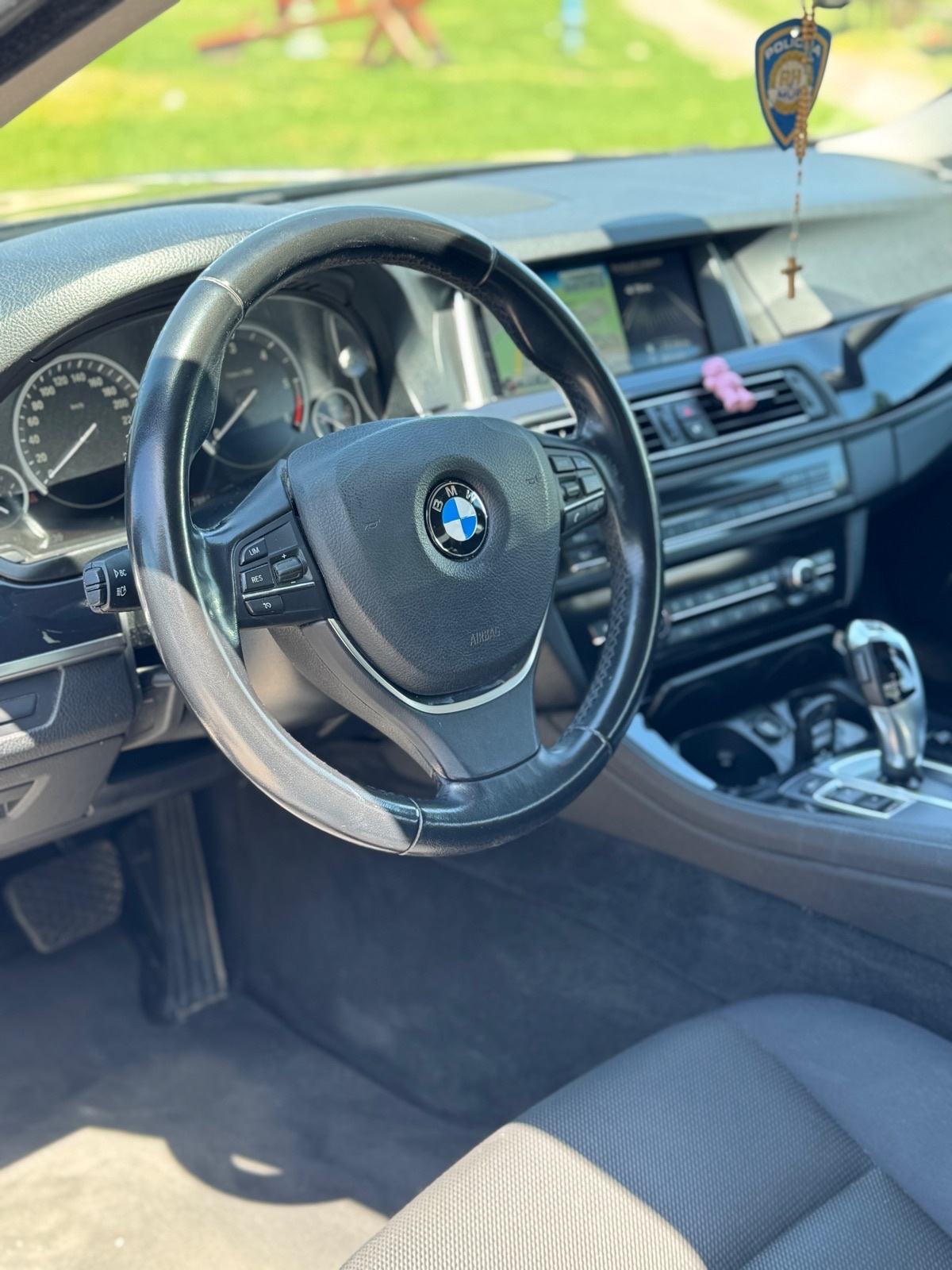BMW serija 5 520d automatik, fotografija 9