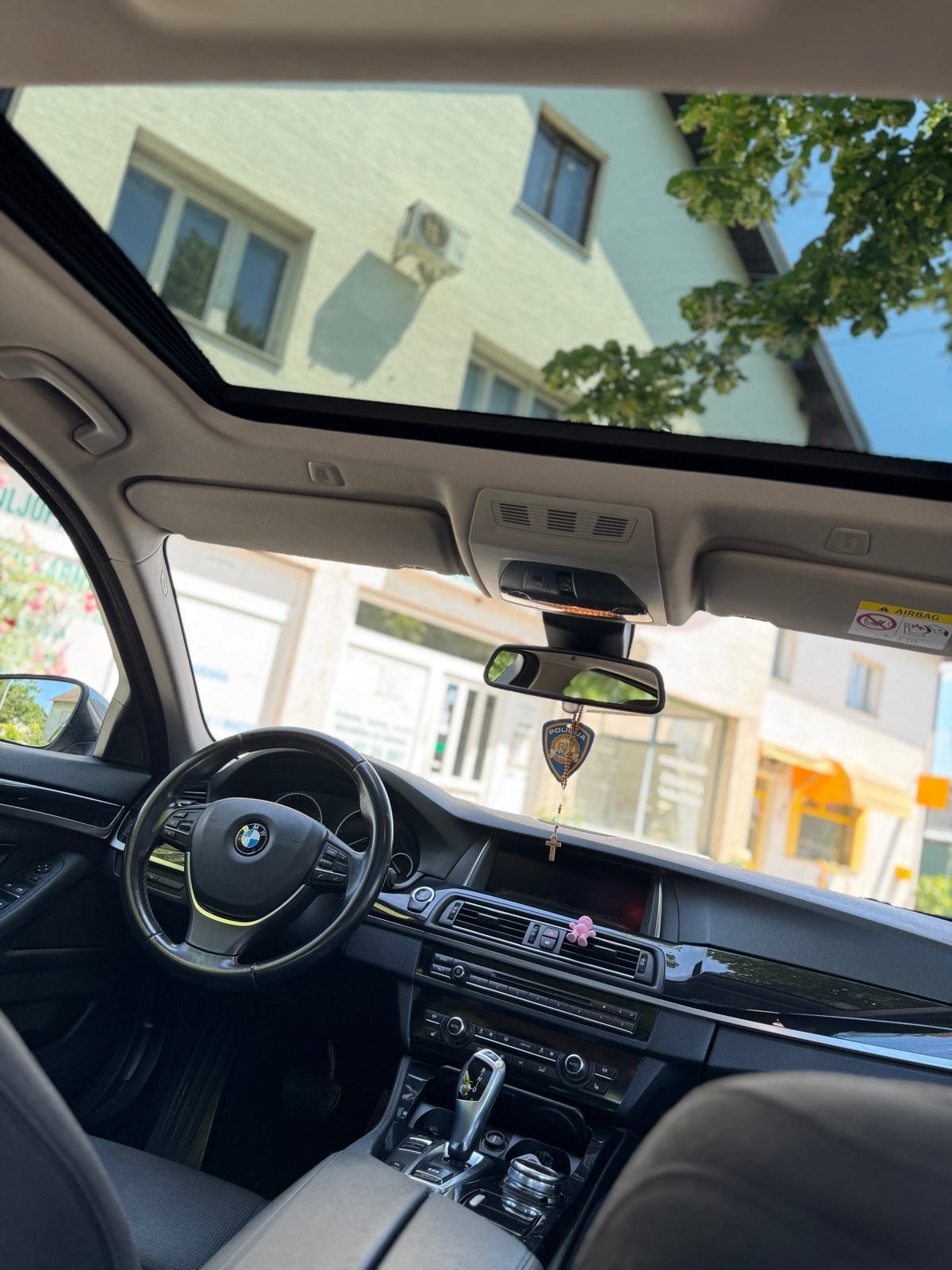 BMW serija 5 520d automatik, fotografija 7