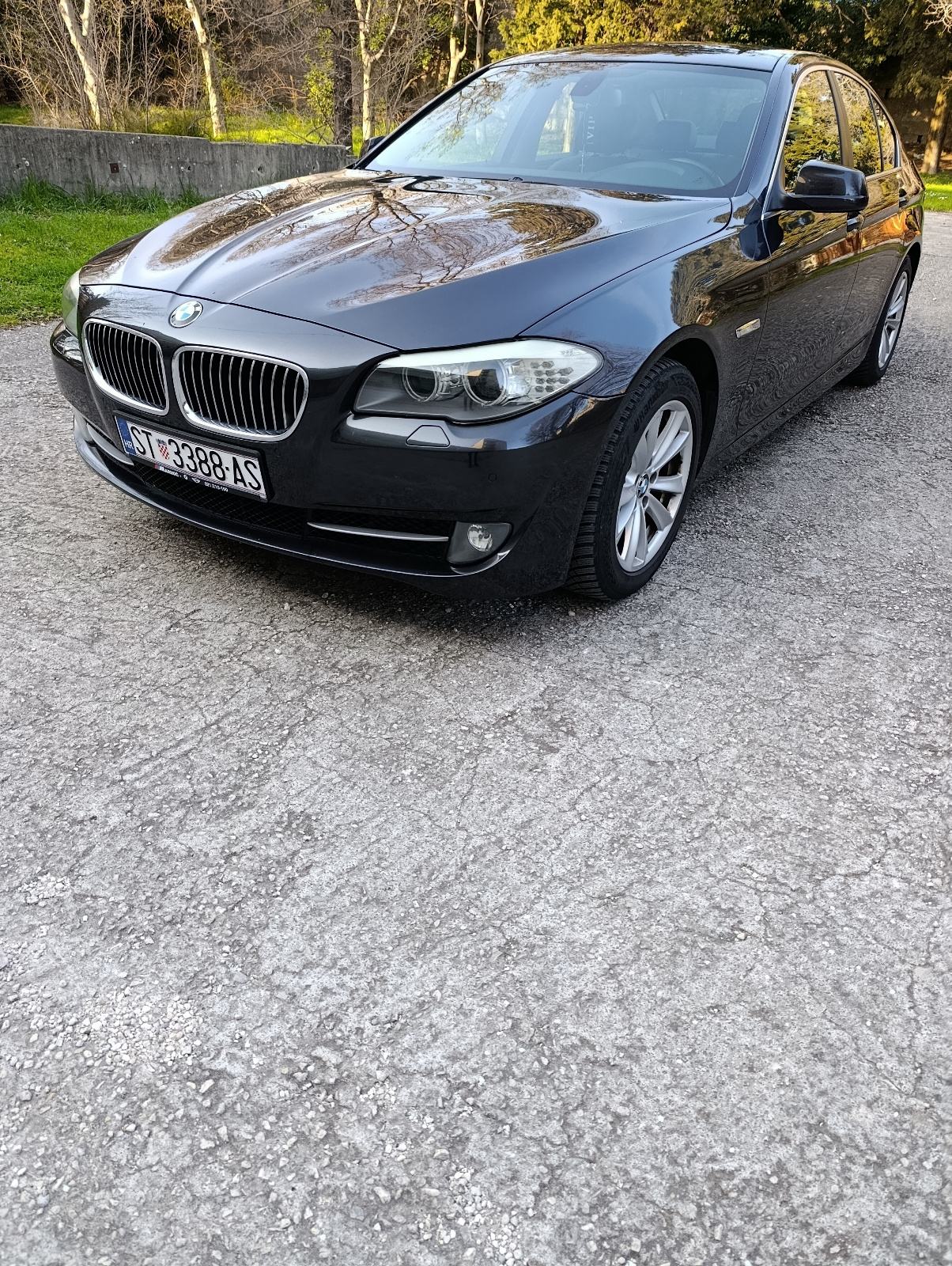 BMW serija 5 520d automatik, fotografija 2