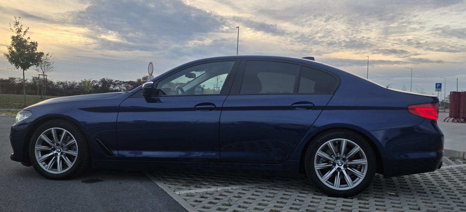 BMW serija 5 520d automatik, fotografija 18