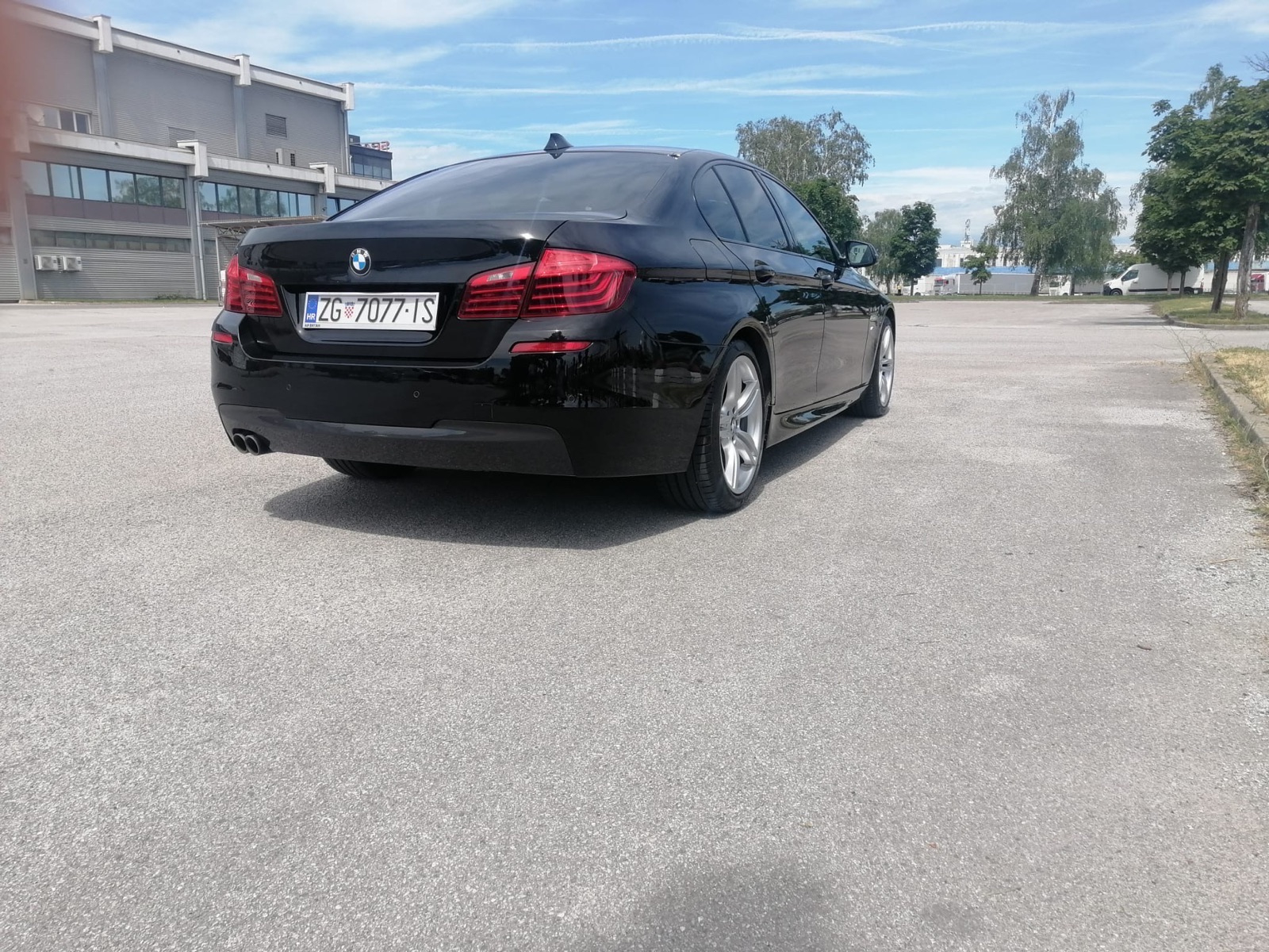 BMW serija 5 520d automatik, fotografija 3