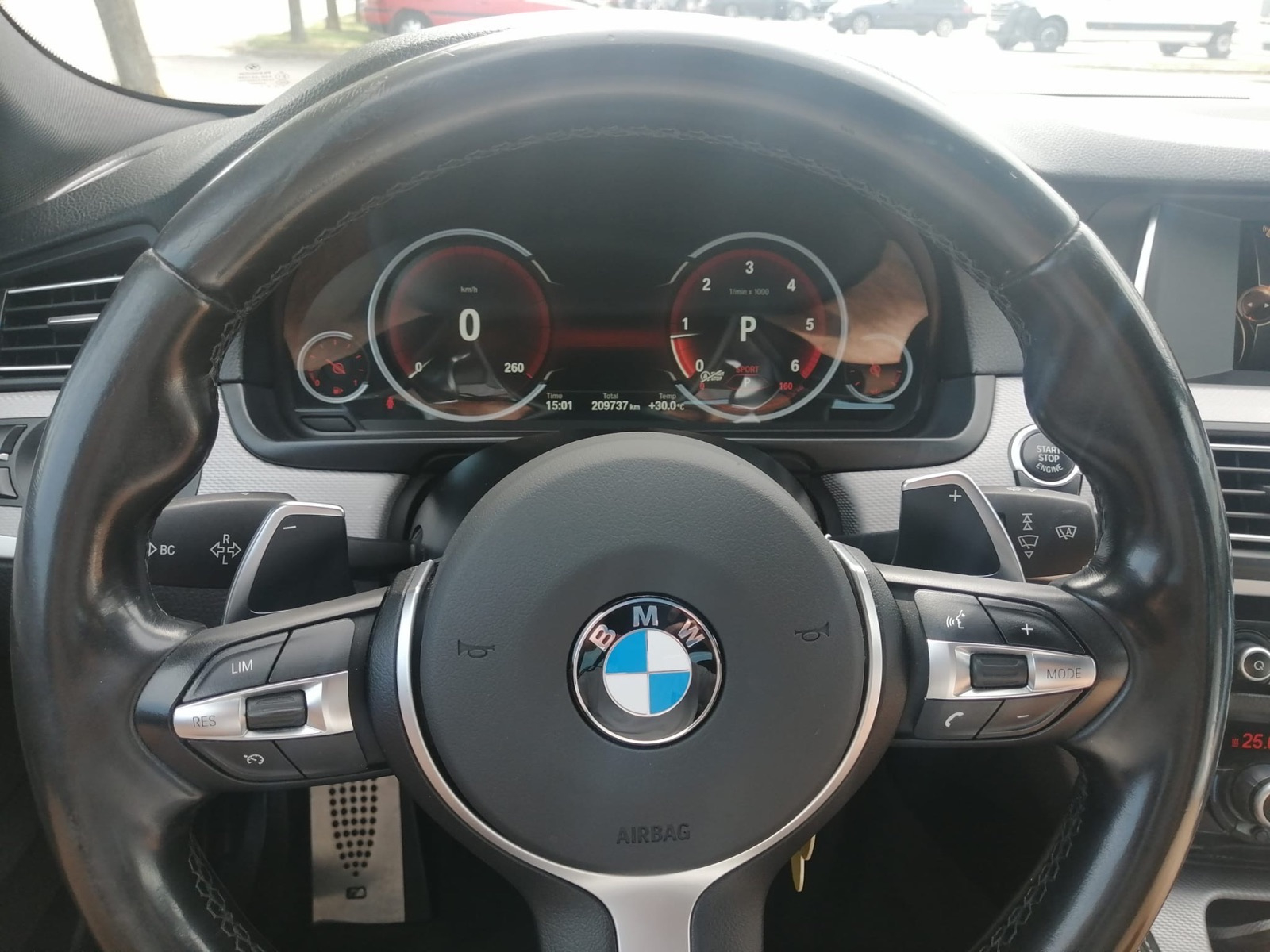 BMW serija 5 520d automatik, fotografija 5