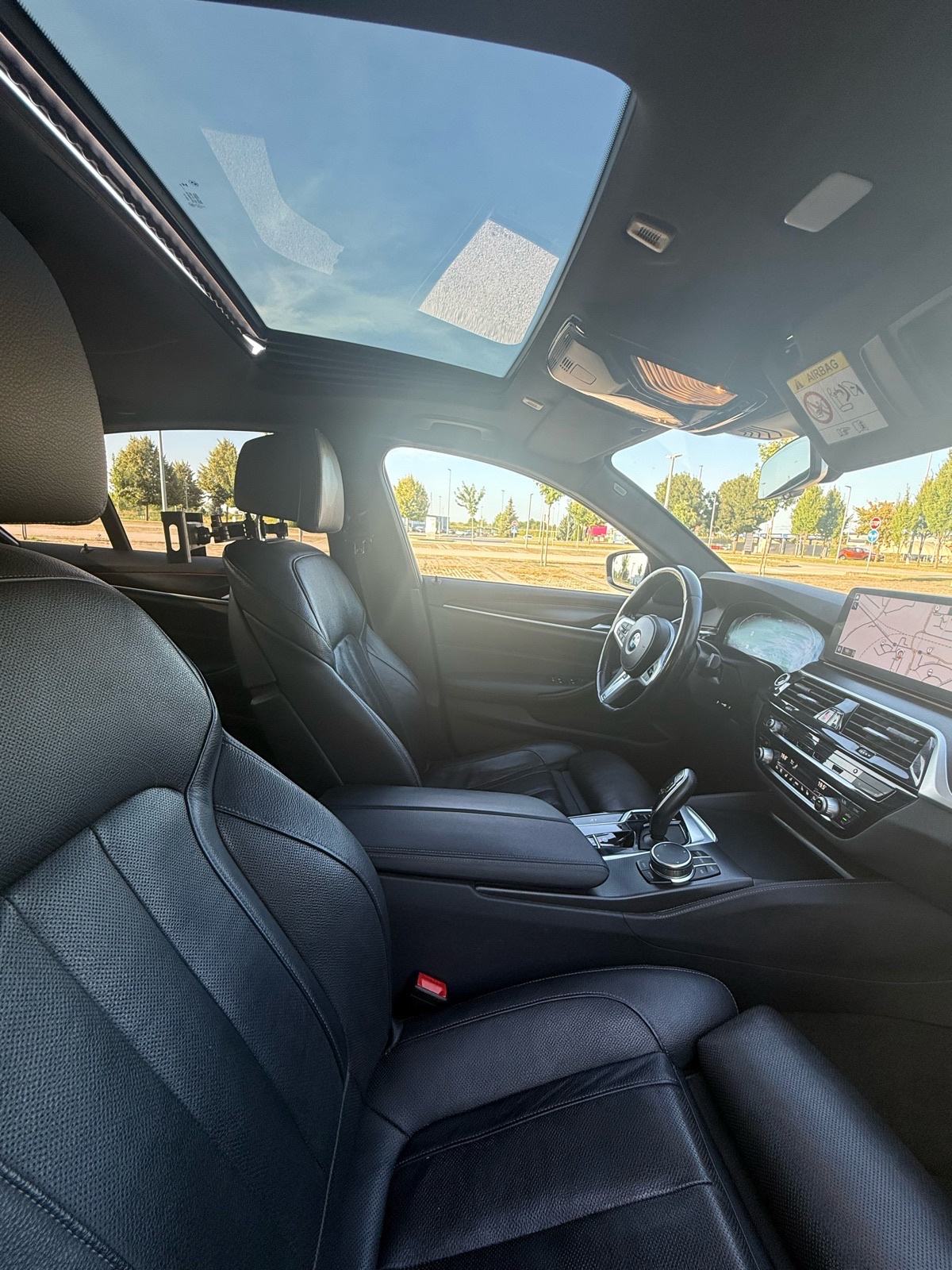 BMW 520d M Sport I 360 I Laserlight I Ventilirana sjedala, fotografija 7
