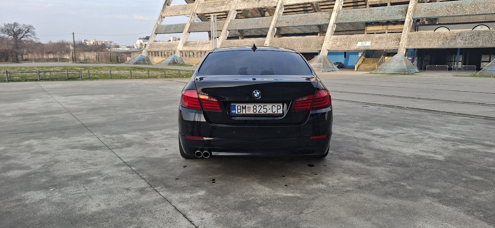 BMW serija 5 520d automatik, fotografija 6