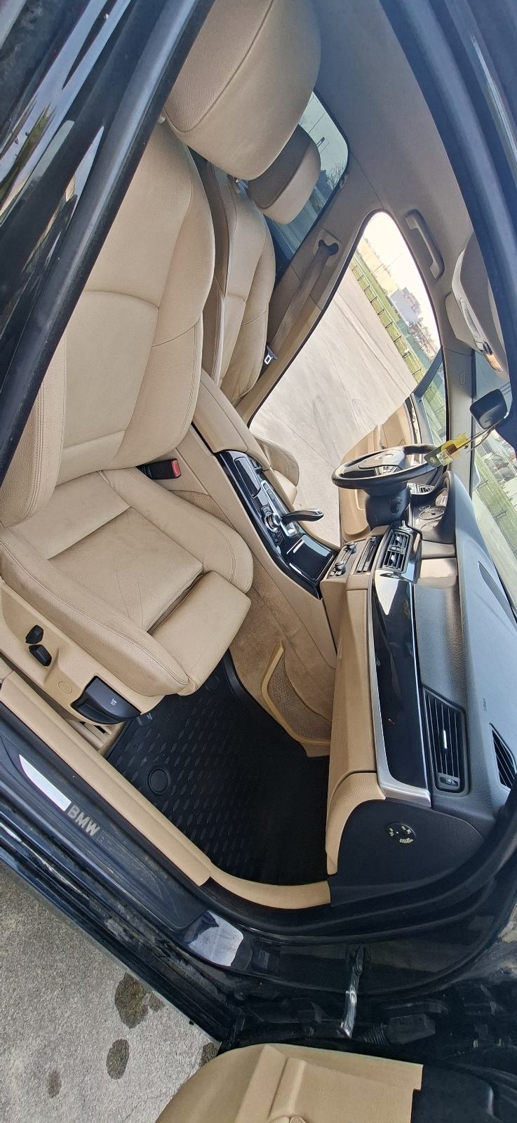 BMW serija 5 520d automatik, fotografija 14