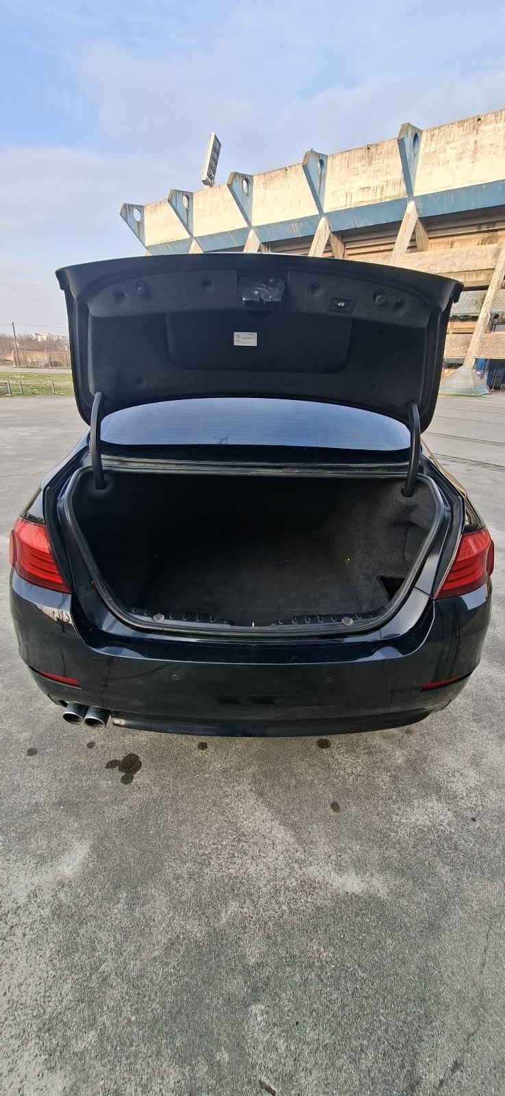 BMW serija 5 520d automatik, fotografija 12