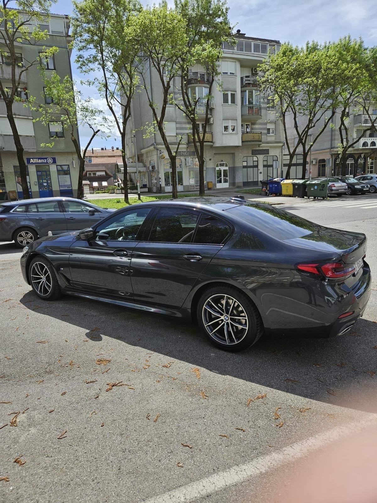 BMW serija 5 520d automatik, fotografija 4
