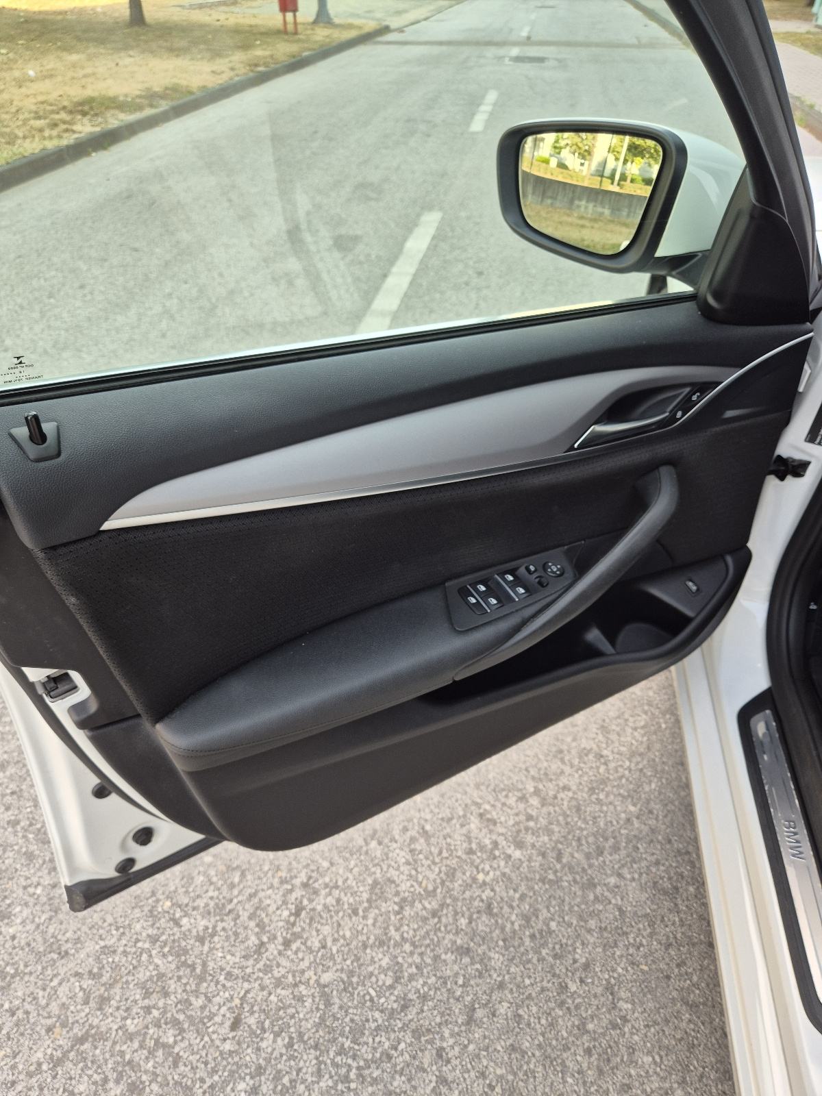 BMW serija 5 520d automatik, fotografija 11