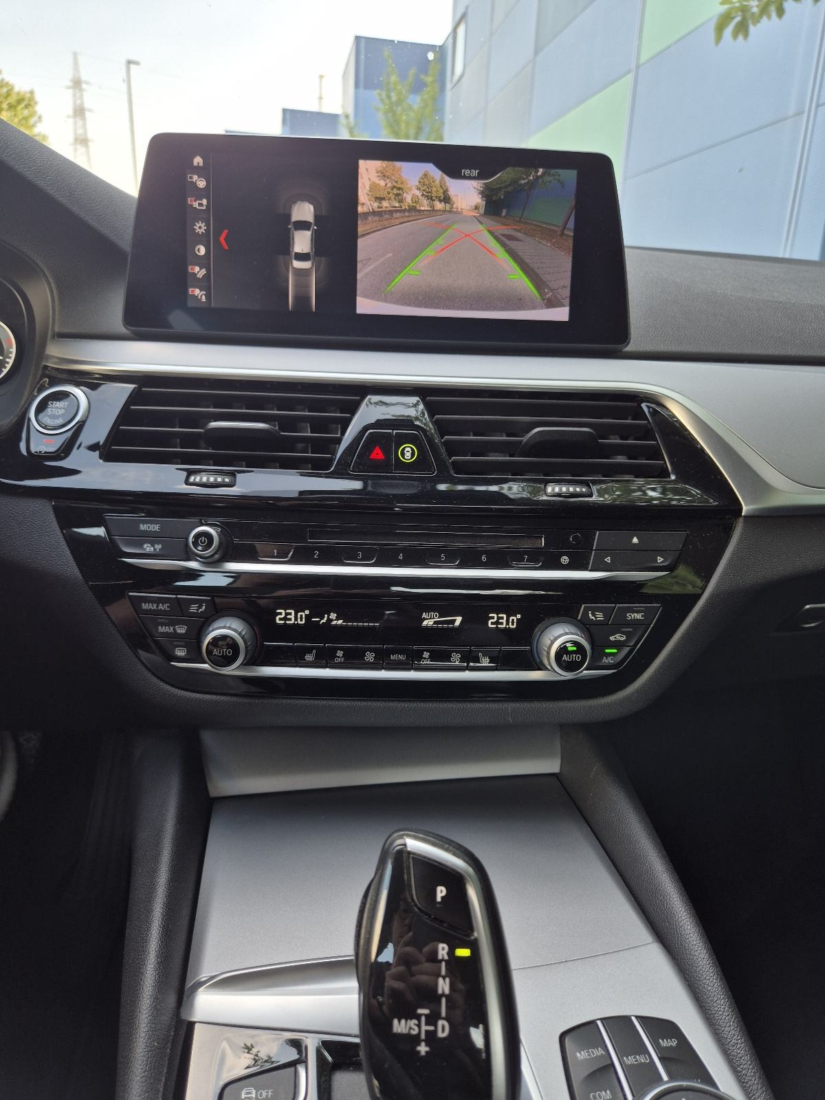 BMW serija 5 520d automatik, fotografija 17
