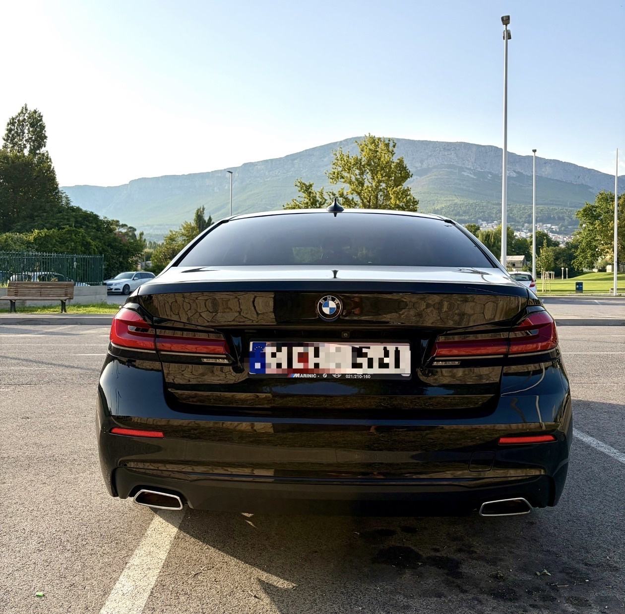 BMW serija 5 520d automatik, fotografija 6