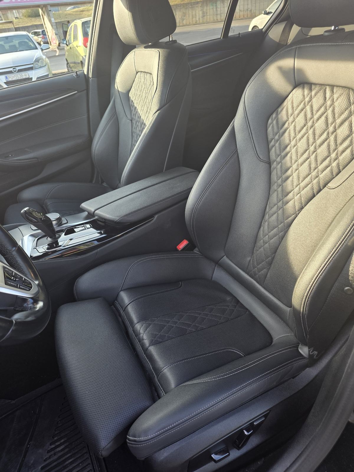 BMW serija 5 520d automatik , Prilika!, fotografija 13