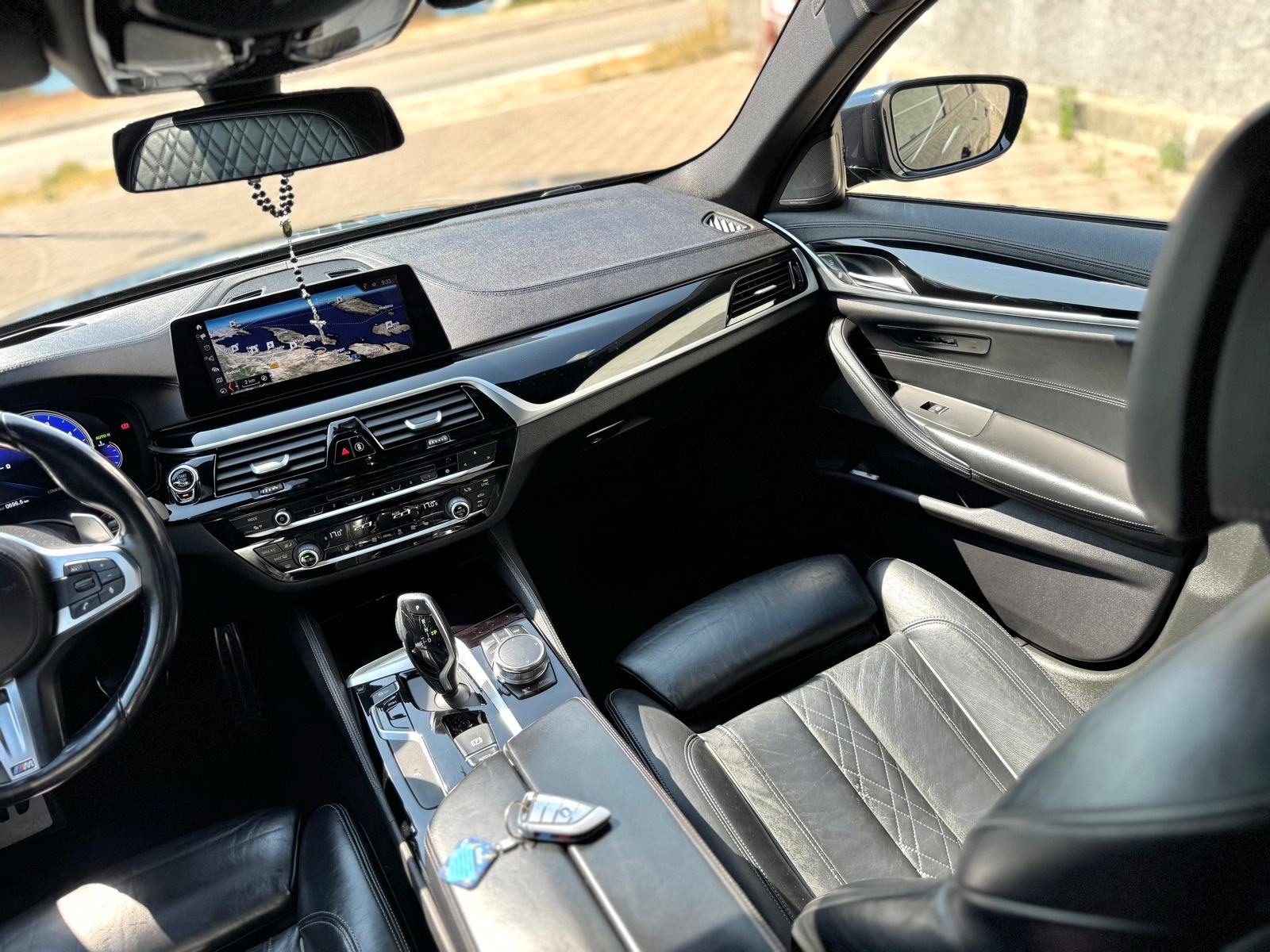 BMW serija 5 520d automatik, fotografija 15
