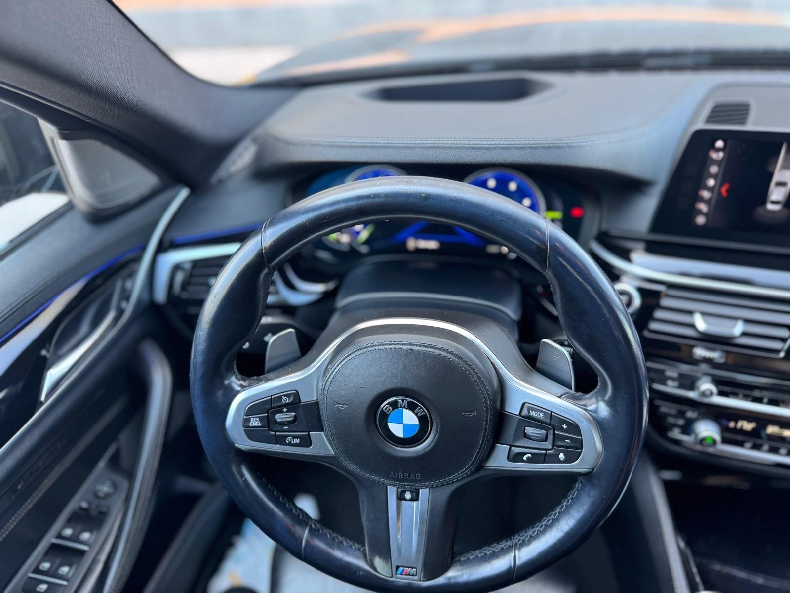 BMW serija 5 520d automatik, fotografija 16