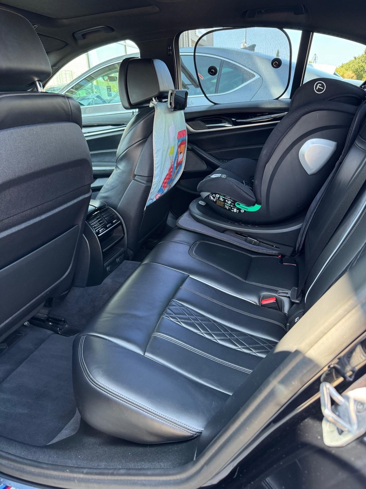 BMW serija 5 520d automatik, fotografija 17