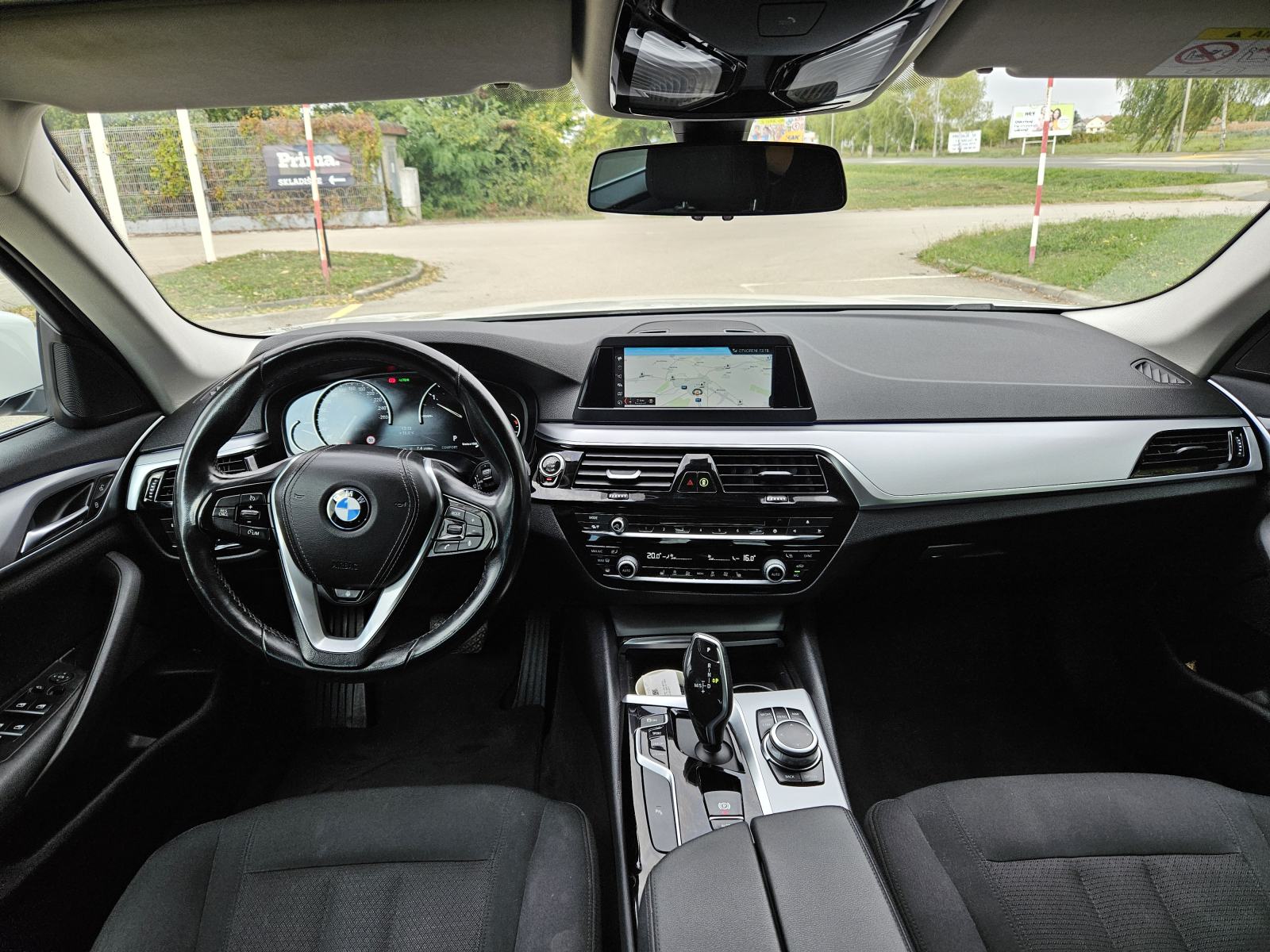 BMW serija 5 520d,g30 Xdrive 207000 tkm, fotografija 13