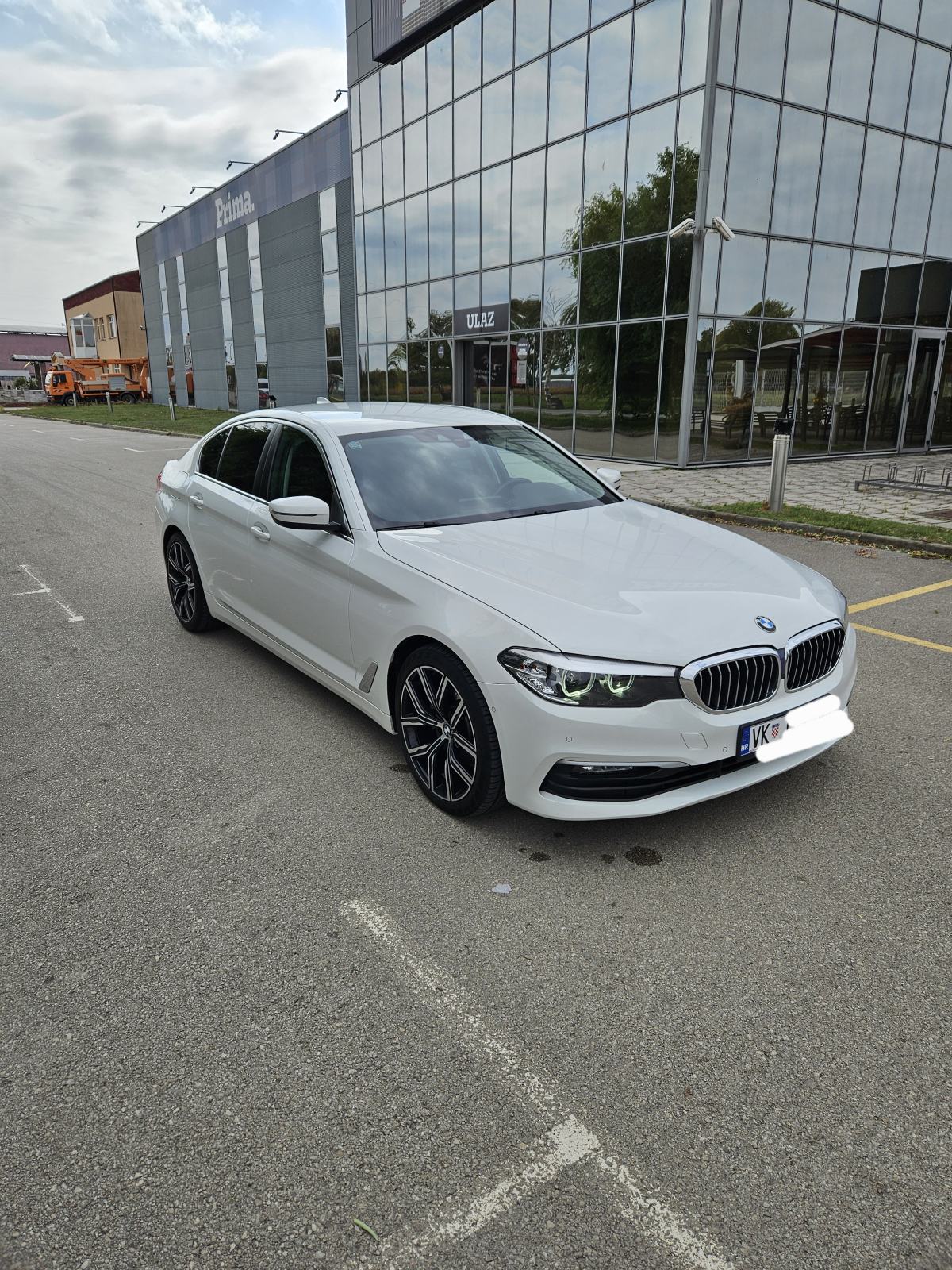 BMW serija 5 520d,g30 Xdrive 207000 tkm, fotografija 3
