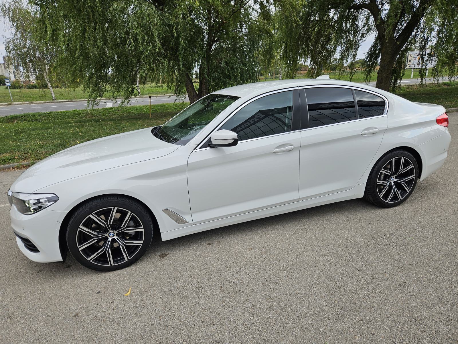 BMW serija 5 520d,g30 Xdrive 207000 tkm, fotografija 9