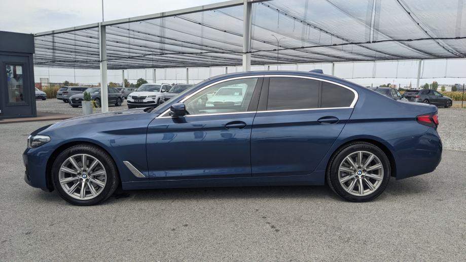 BMW SERIJA 5 520D LUXURY LINE, fotografija 10